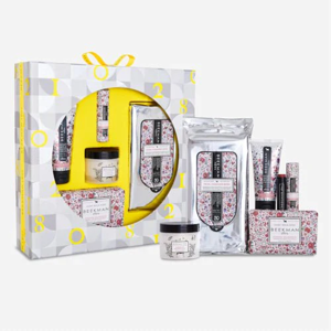 Hester & Cook | Christmas Tree Place Card