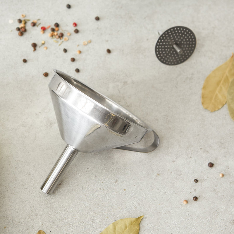 RSVP | Deluxe Funnel with Removable Filter