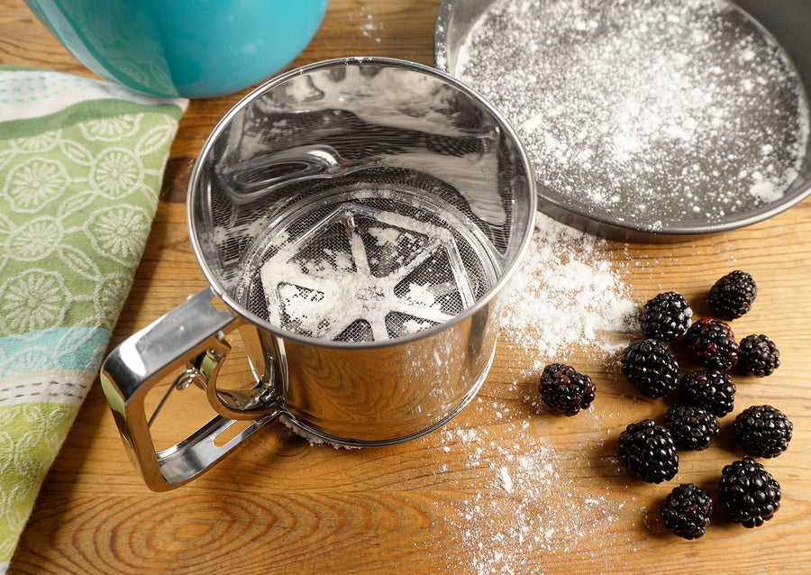 RSVP Triple Mesh Flour Sifter - Thumbnail 4