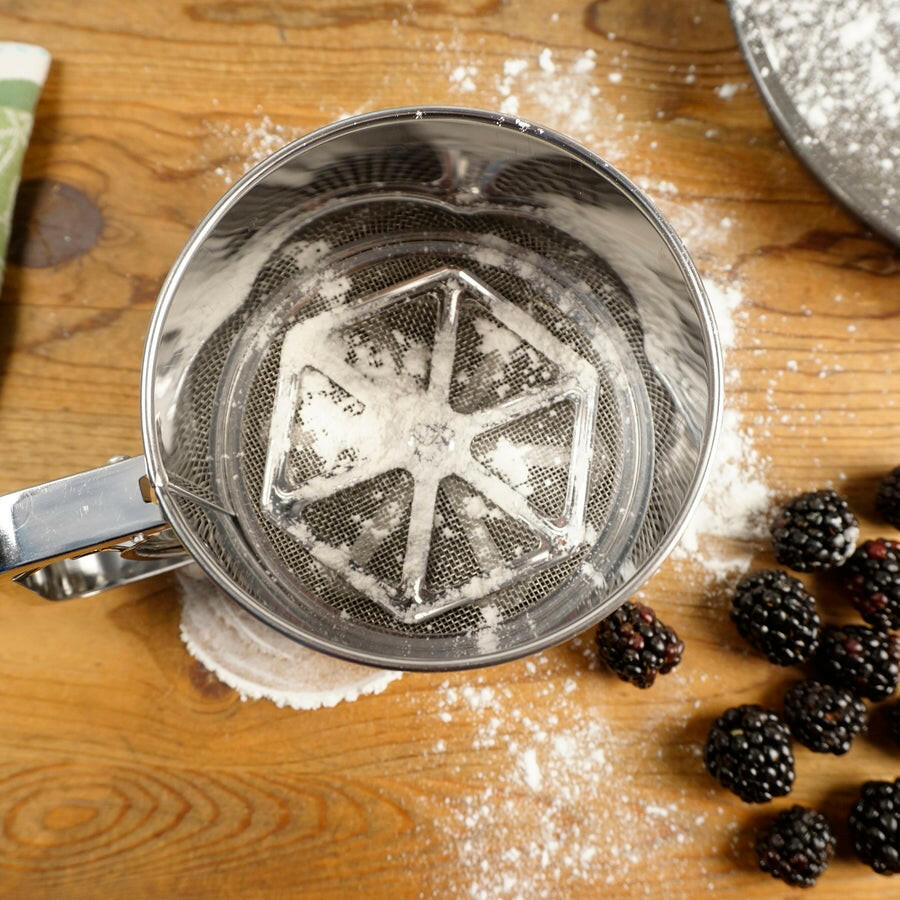 RSVP Triple Mesh Flour Sifter - Thumbnail 4