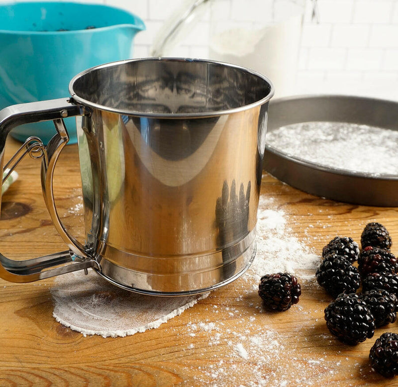 Triple Mesh Flour Sifter | 5 Cup.