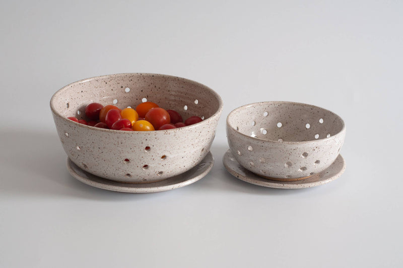 RachaelPots - Large Berry Bowl With Dish: Red