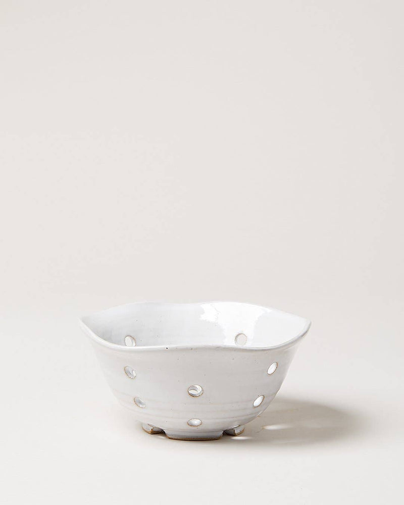 Farmhouse Pottery | Windrow Berry Bowl, Bowl