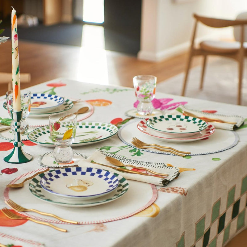 Misette | Still Life Embroidered Linen Napkins in Green, Set of 4