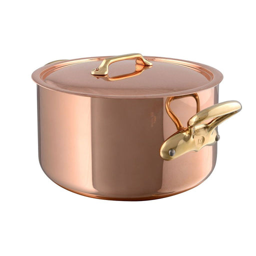 Mauviel | M'''Heritage M'''200 B, 6.1-qt stewpan with brass handles and lid, featuring 90% copper exterior for even heating, ideal for soups and stews.