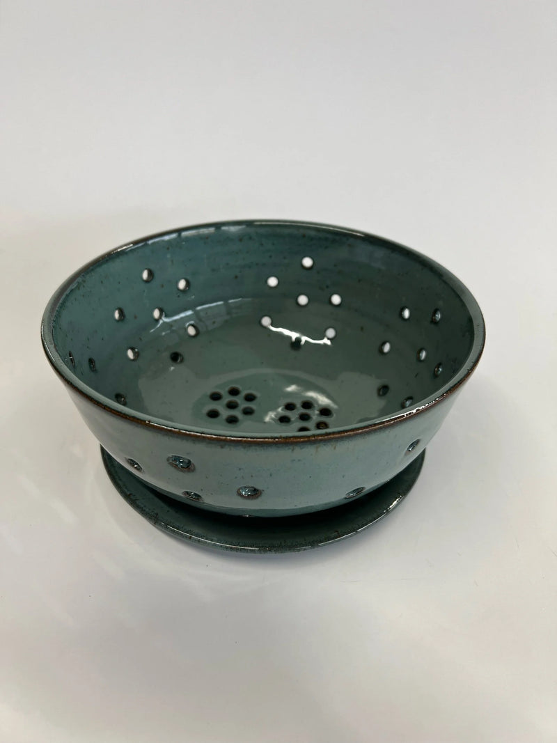 RachaelPots | Large Berry Bowl With Dish, Coral