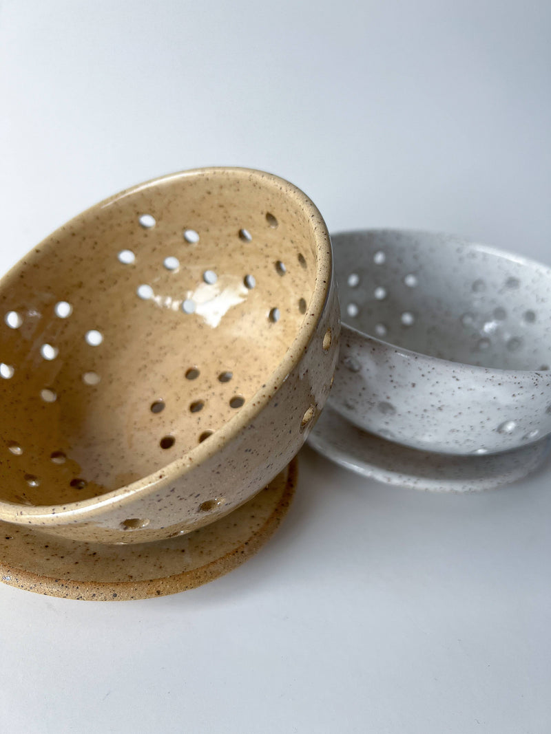 RachaelPots - Small Berry Bowl With Dish: Sage