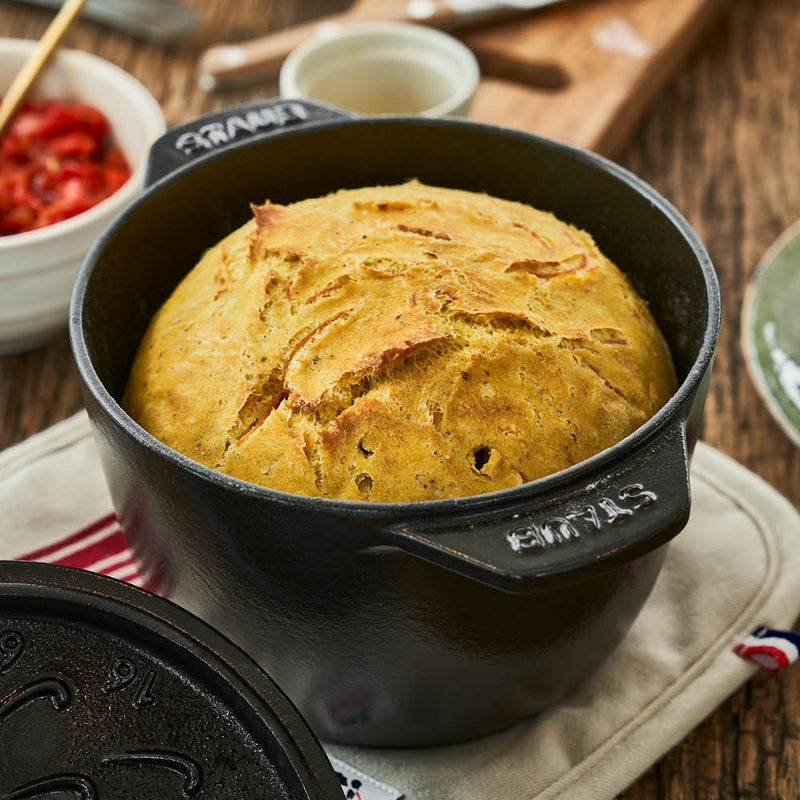 Staub | 1.5 Qt Petite French Oven - Black