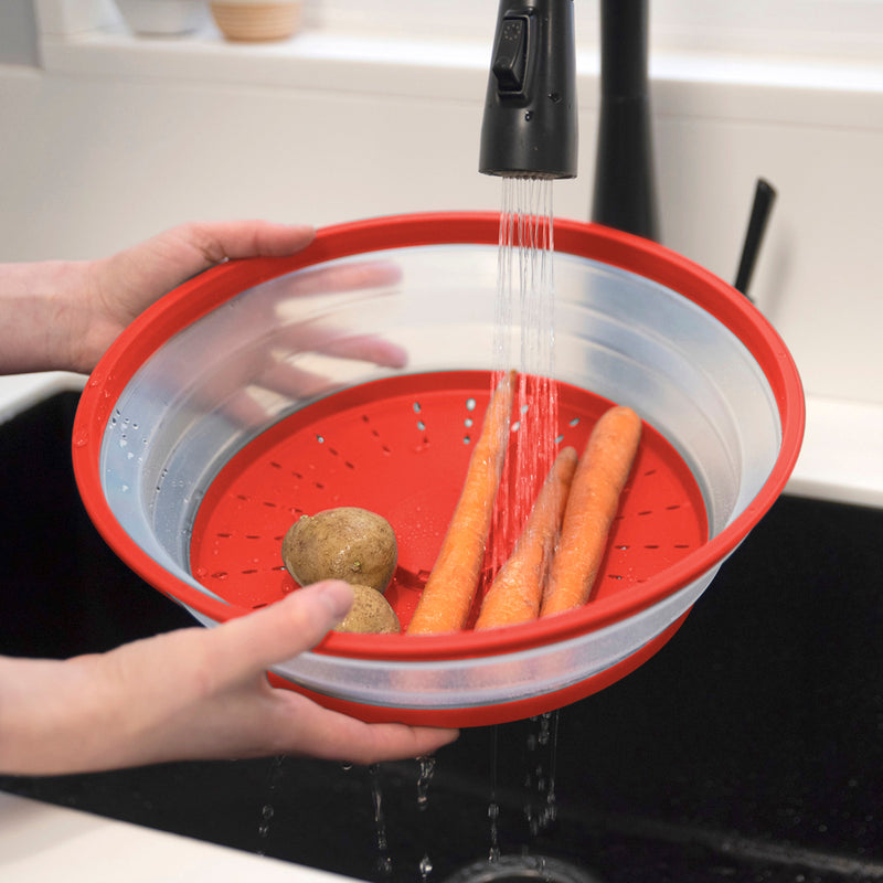 Tovolo | Medium Collapsible Microwave Food Cover, Charcoal