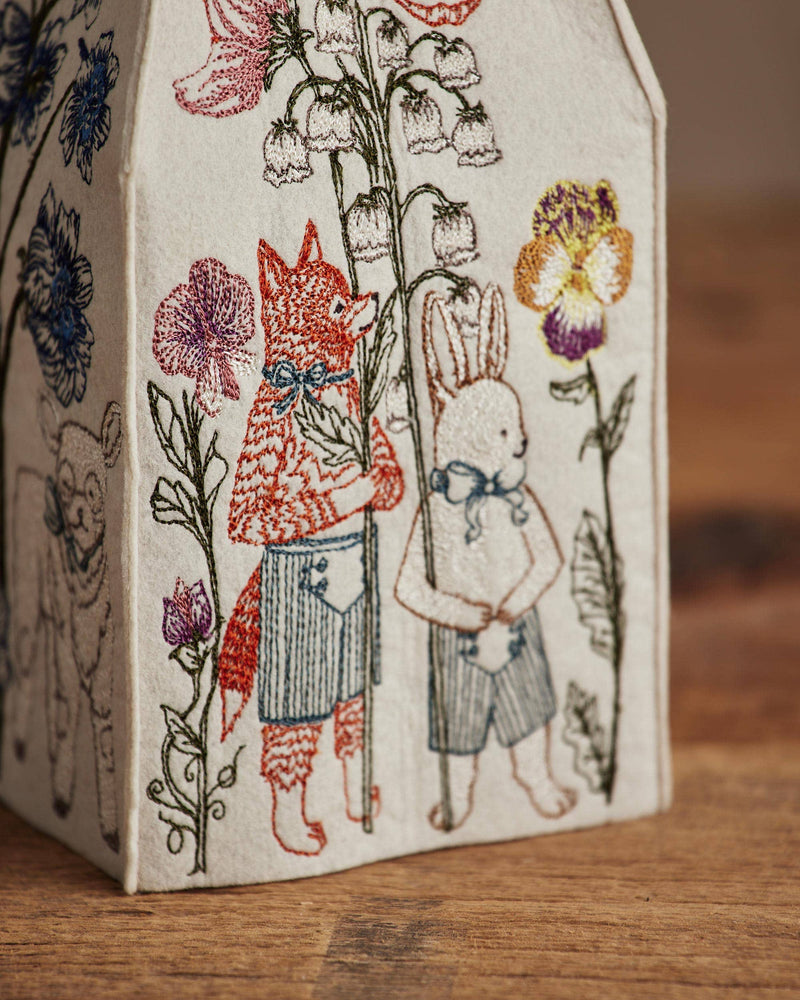 Coral & Tusk | Spring Parade Tissue Box Cover