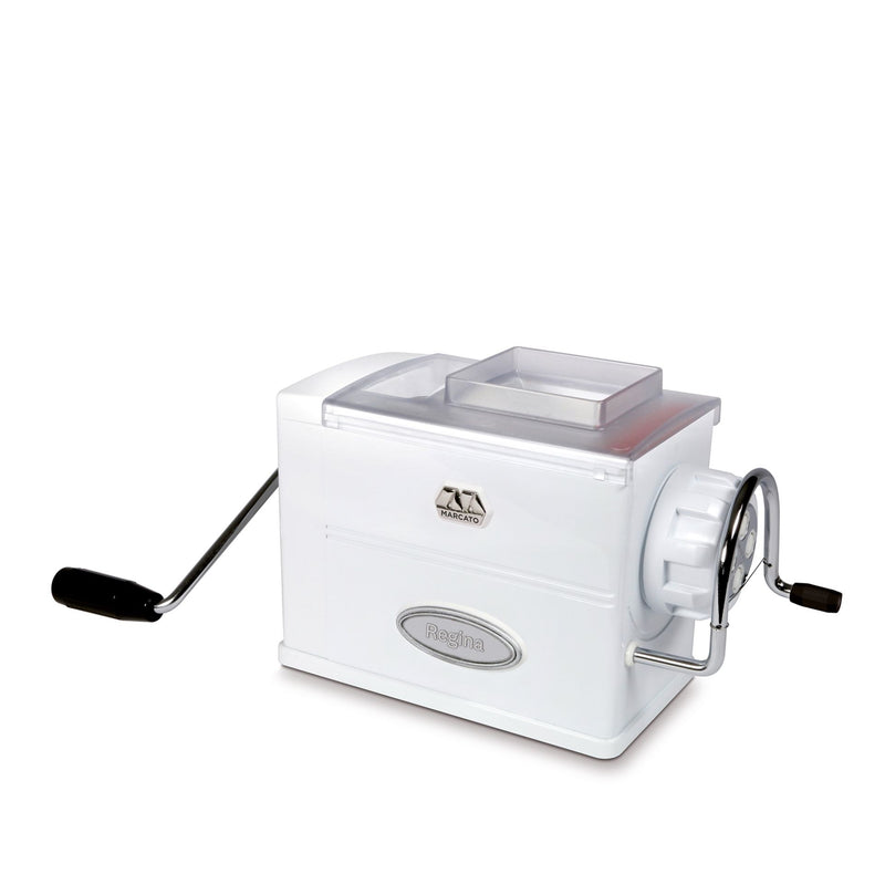 Marcato | Pasta Regina manual pasta machine with handle, showcasing its compact design and components, ideal for making various types of homemade pasta.