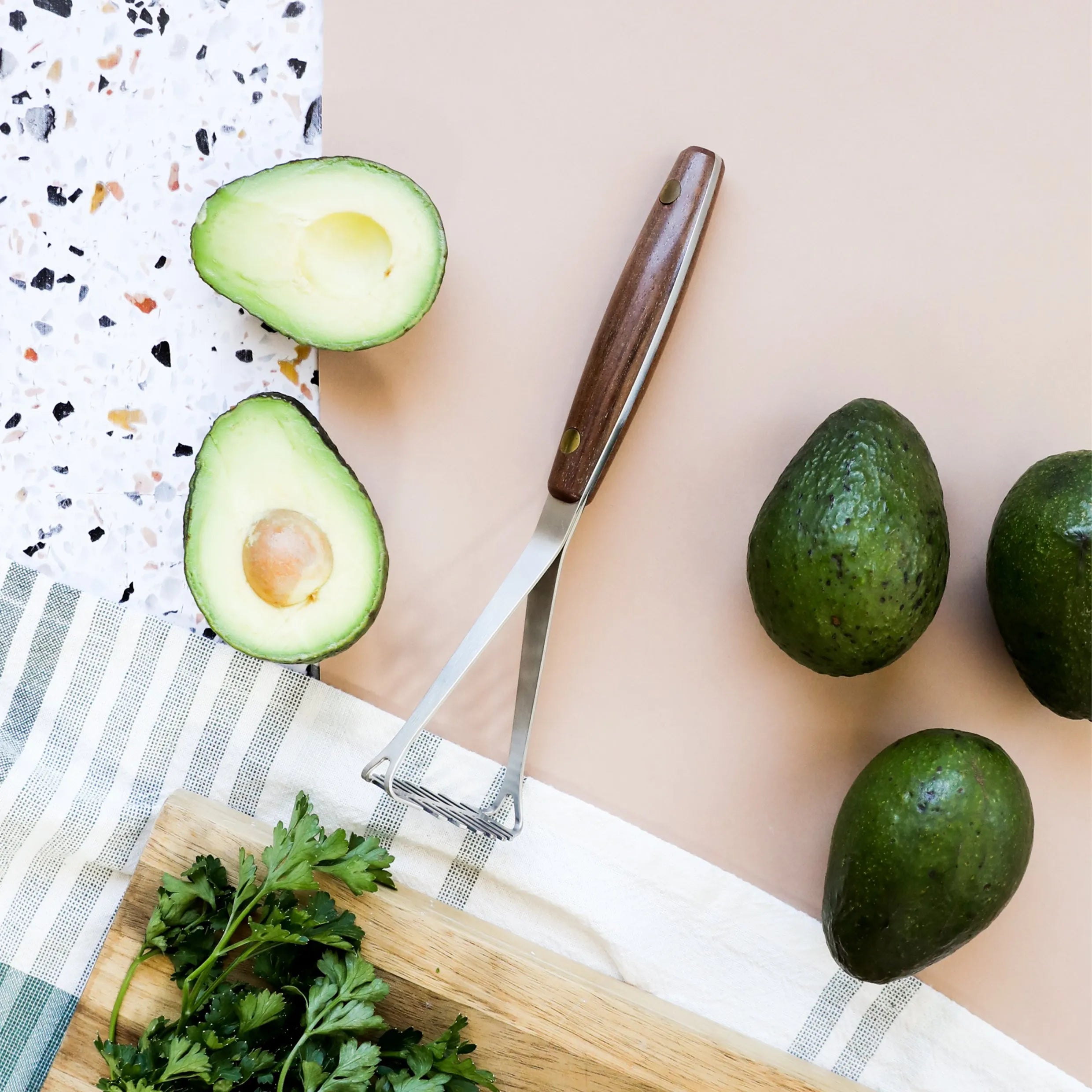 Lamson Avocado + Spud Masher - Thumbnail 3