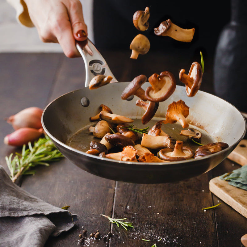 de Buyer | Mineral B PRO Carbon Steel Fry Pan, 12 inches