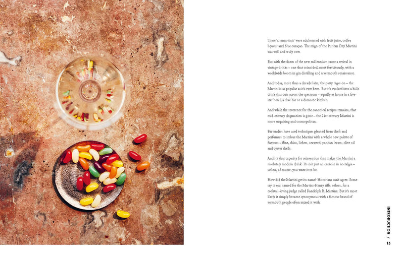 The Martini: The Ultimate Guide to a Cocktail Icon