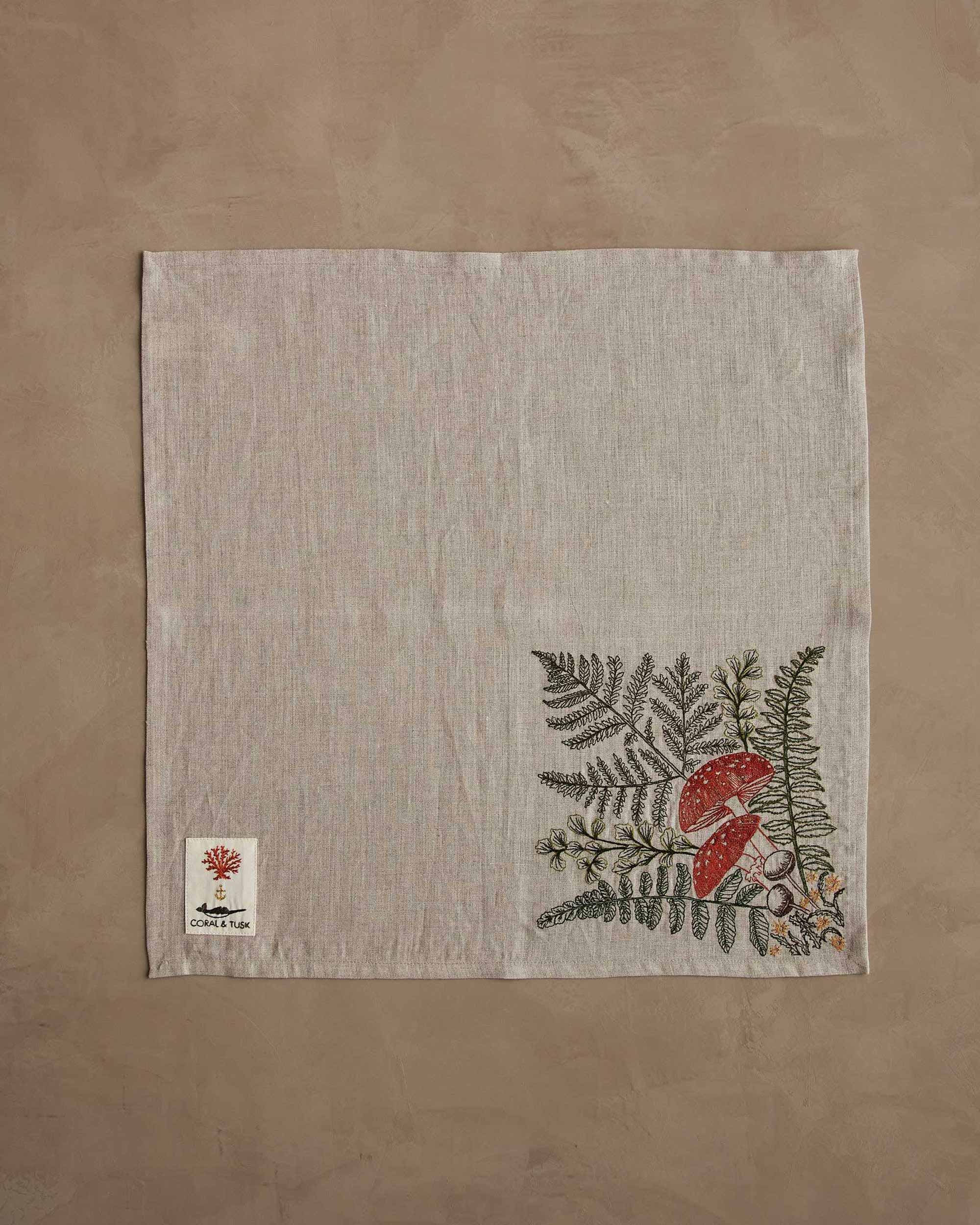 Coral & Tusk Dinner Napkin - Thumbnail 4