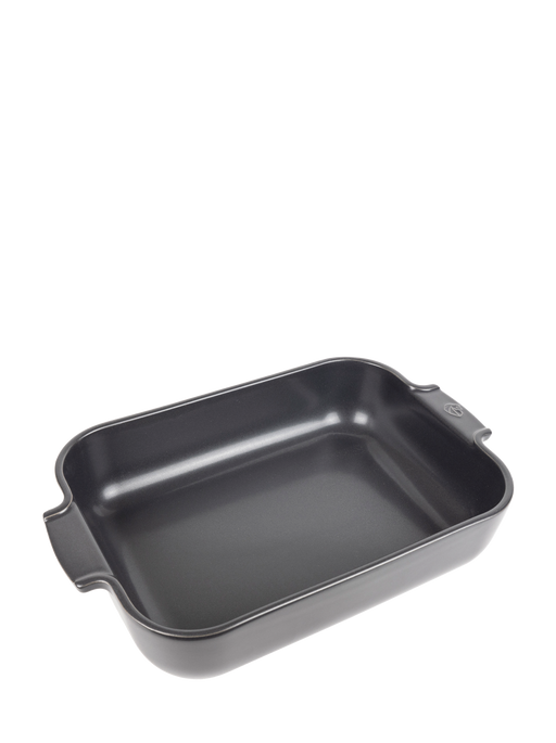 Peugeot | Appolia Rectangular Baking Dish, Slate, a durable non-stick dish ideal for baking and roasting, crafted in Brittany, France, with easy-clean rounded corners.