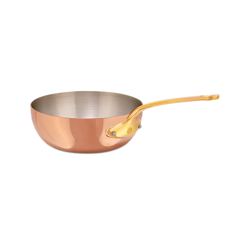 Mauviel | M'''Heritage M'''200 B Chef Pan with polished copper exterior, brass handle, stainless-steel interior, ideal for versatile cooking, crafted in France.
