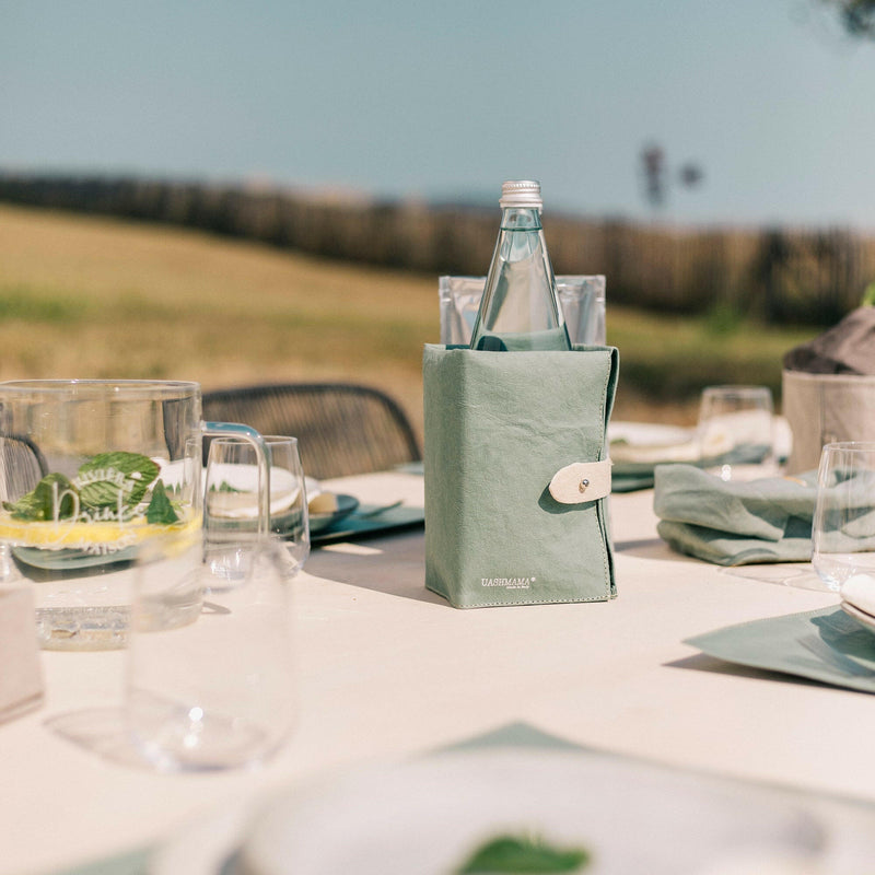 UASHMAMA | Ice-Cube Beverage Chiller - White, shown close-up, ergonomically designed with removable ice packs, perfect for keeping wine bottles chilled without melting ice.