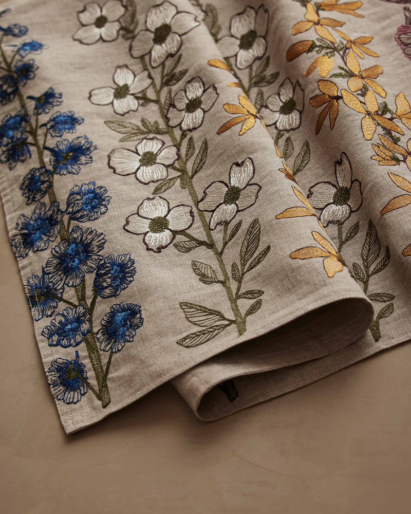 Coral & Tusk | Spring Stems Table Runner, 91" × 18"