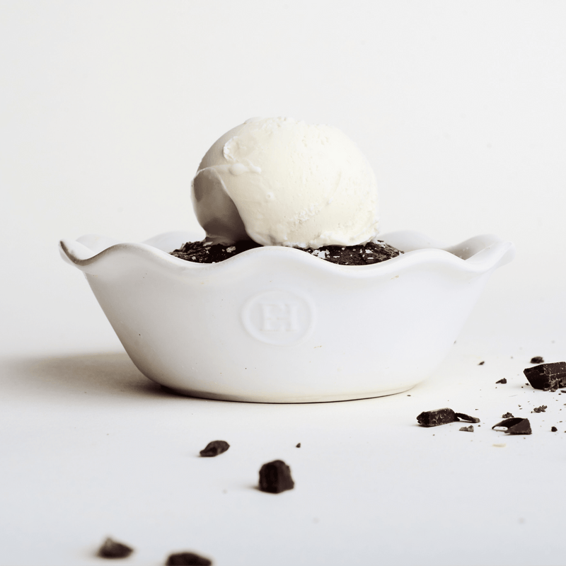 Emile Henry | Modern Classics Mini Pie Dish with a chocolate dessert and vanilla ice cream, showcasing individual servings for perfect baking results.