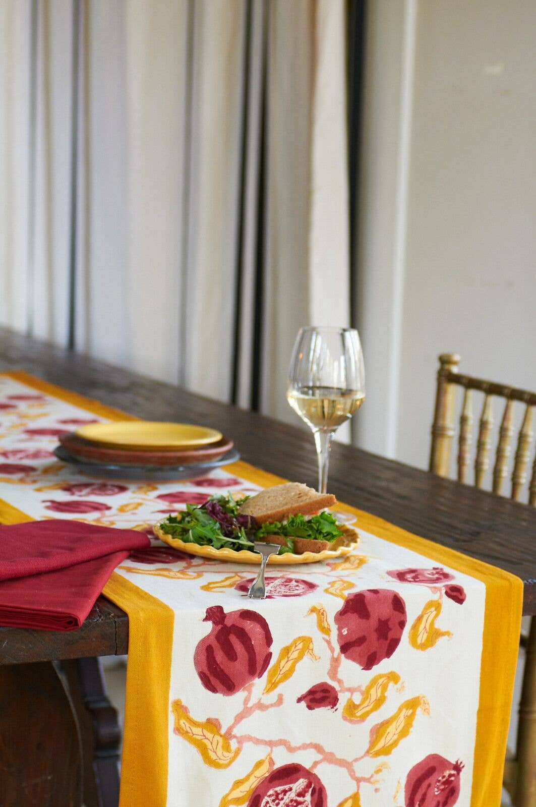 Couleur Nature Pomegranate Yellow/Red Table Runners - Thumbnail 2