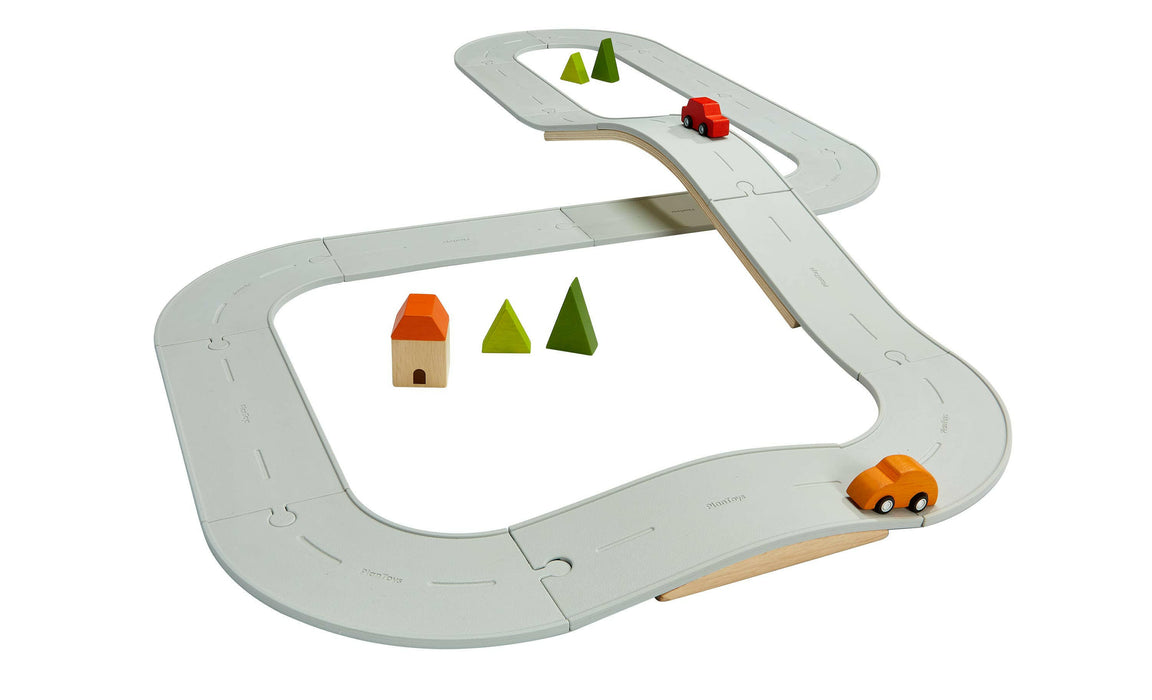 PlanToys | Rubber Road + Rail Set