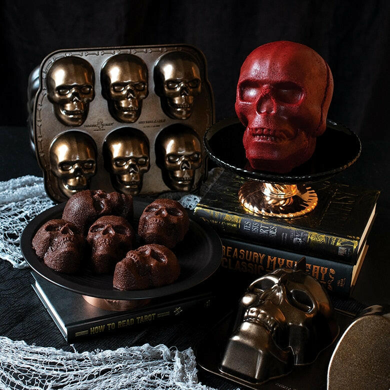 Nordic Ware | Skull Cakelet Pans - Skull Bites: Create detailed mini skull cakes with this six-cavity pan, perfect for Halloween-themed baking and spooky treats.
