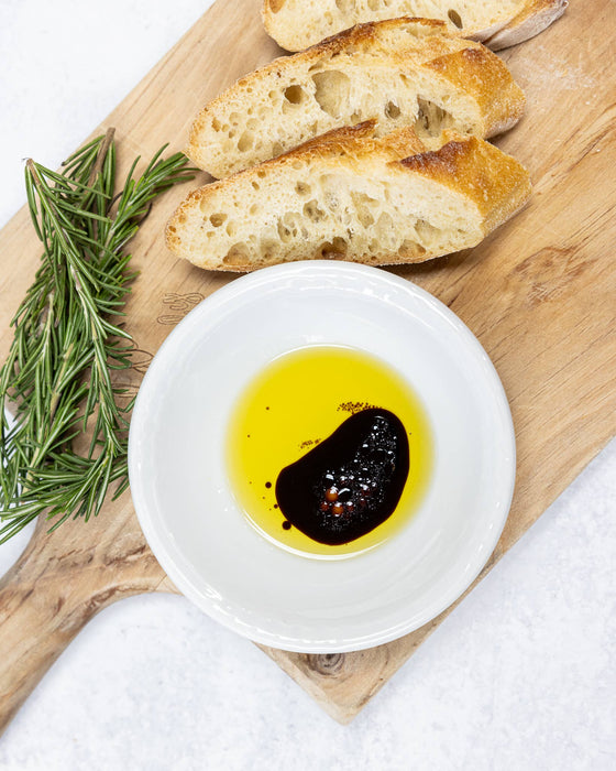 Zia Pia | Extra Virgin Olive Oil in Ceramic by Galantino