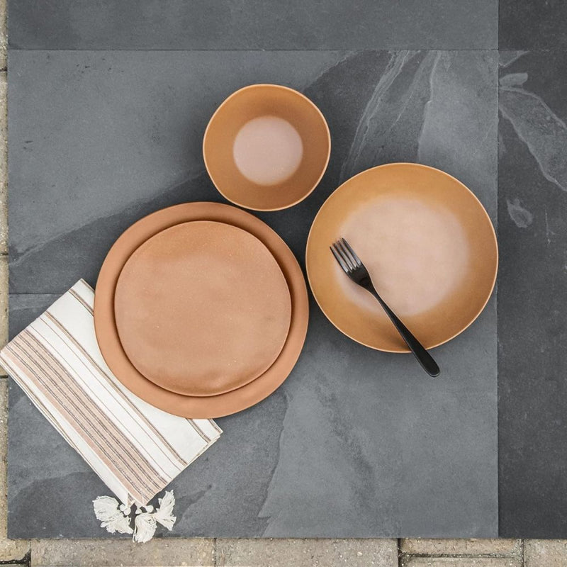 TarHong | Planta Matte Dinner Plate - Terracotta, set of 6, features organic edges in a matte dune finish, ideal for stylish, durable dining experiences.