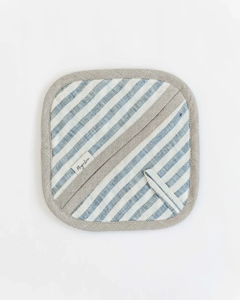 MagicLinen - Linen pot-holder in Striped in Blue with handle, quilted exterior, and heat-insulating padding, perfect for safe handling in the kitchen.
