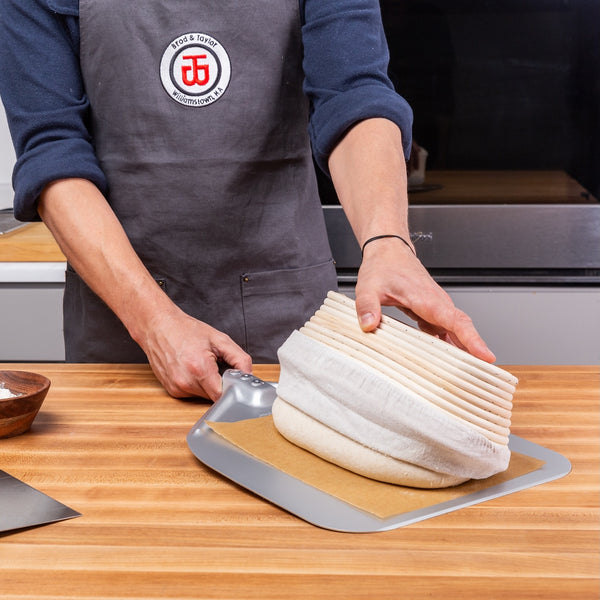Brod & Taylor Metal Bread Peel, ideal for sliding bread into ovens, features a sleek design, perfect for both home bakers and culinary enthusiasts.