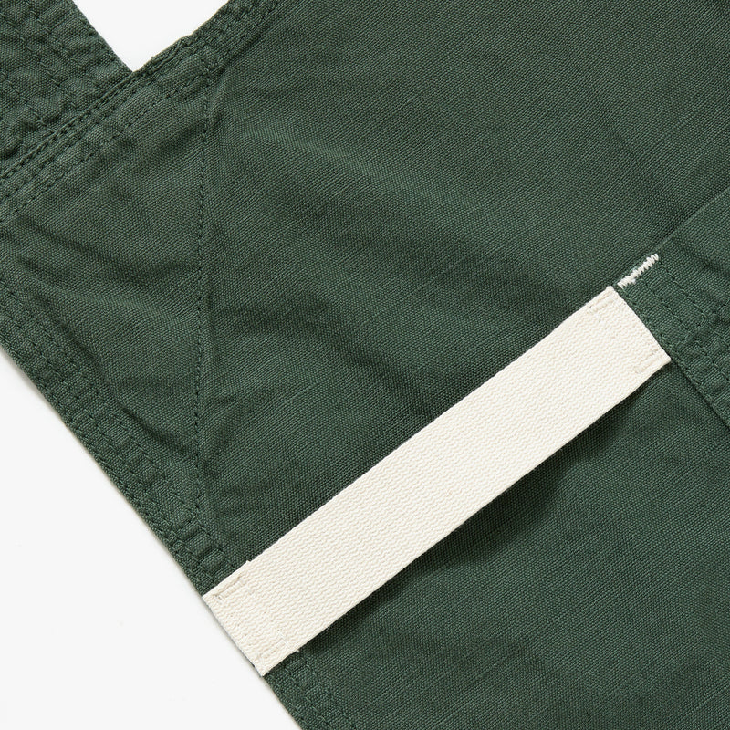 Hedley & Bennett Smock Apron, Broccolini Green — fabric detail