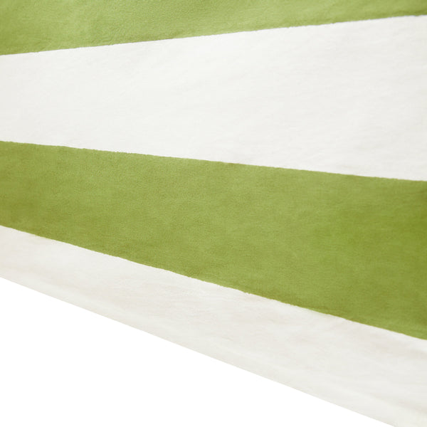 Couleur Nature | St. Tropez Tablecloth, Vert, 59" x 86"