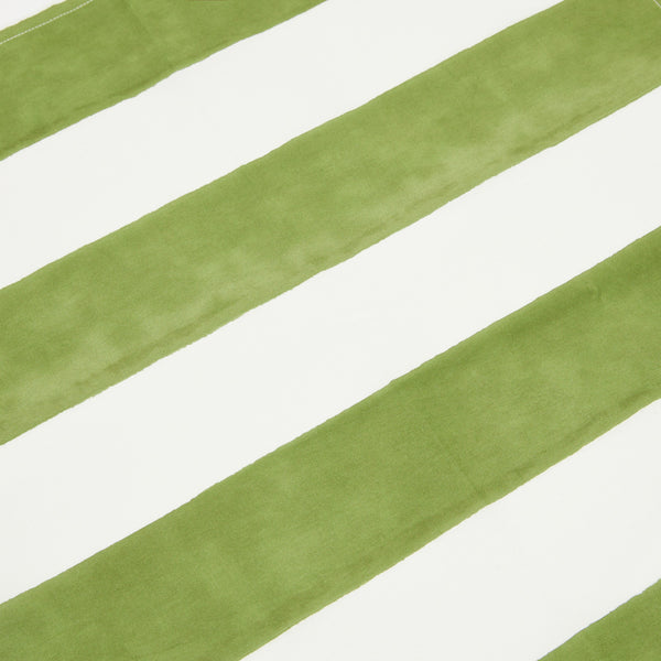 Couleur Nature | St. Tropez Tablecloth, Vert, 59" x 86"