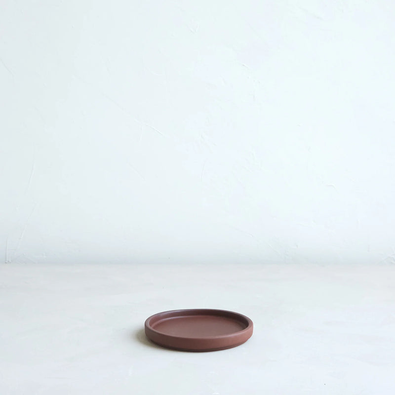 The Floral Society | Daily Plate, Earth: A simple round dish, ideal for candles or jewelry, showcasing minimalist design and craftsmanship.