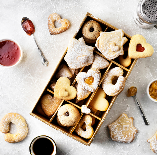 Austrian holiday cookies with jam and powdered sugar, from Birgit's previous Athens Cooks class listing.