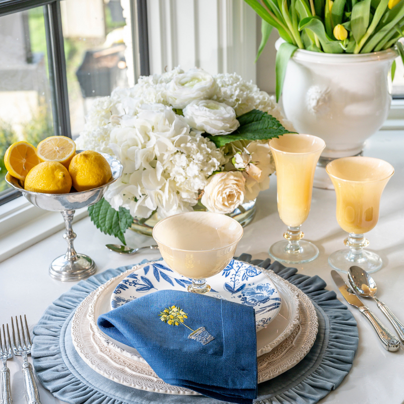 Arte Italica & Crown Linen Designs | Rialto Flute - Adriatic Blue