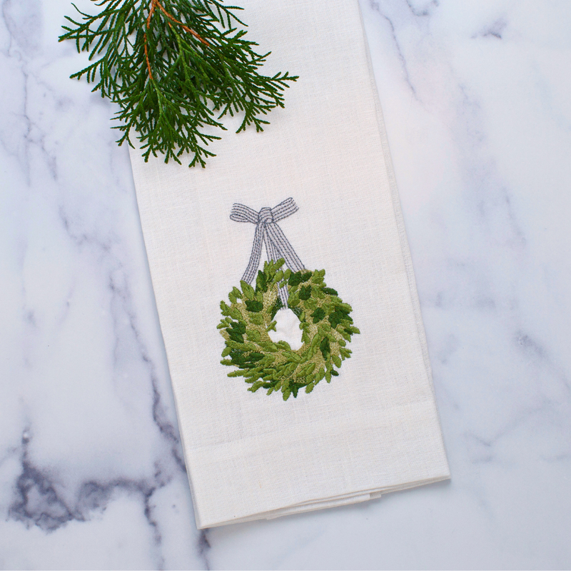 Arte Italica & Crown Linen Designs | Boxwood Wreath Linen Towel