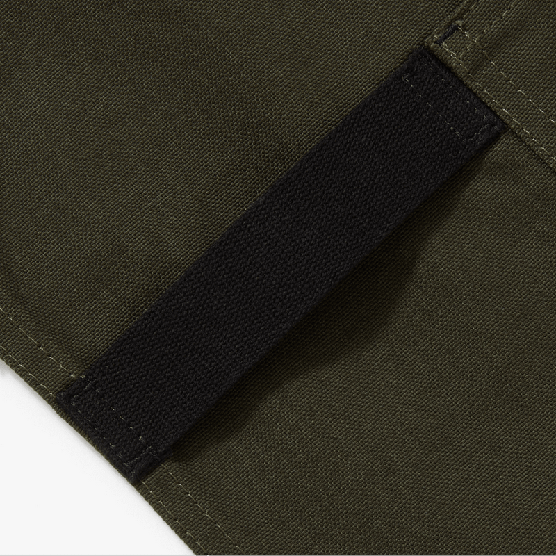 Hedley & Bennett All Day Crossback Apron, Olive Green, Black Straps — apron detail