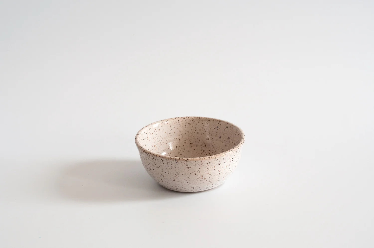 Rachael Pots Salt + Sauce Bowl - Thumbnail 2