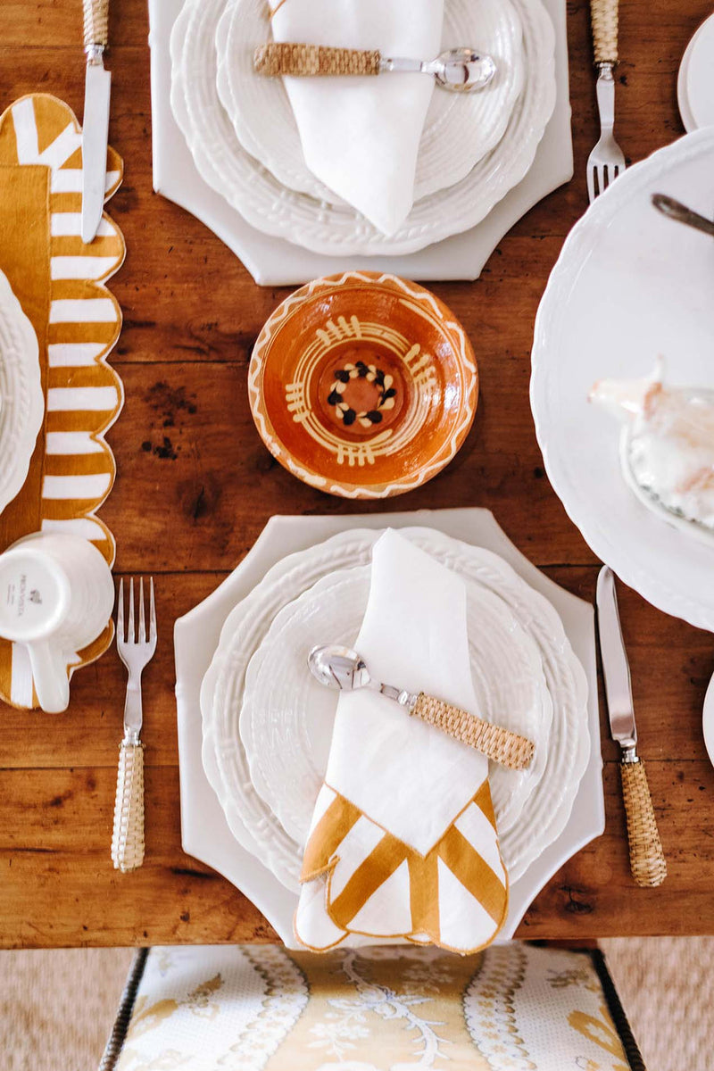 Provvista Designs | Basket Jubilee Dinner Plate, Honey