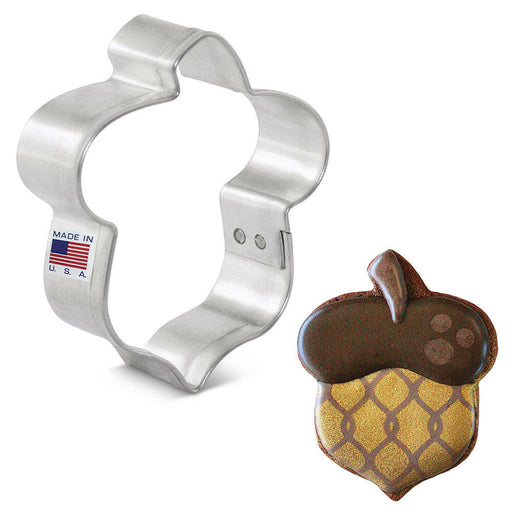 Ann Clark | Fall Cookie Cutters - Squirrel-3.5 featuring an acorn-shaped cookie and a matching cookie cutter from America's largest cookie cutter manufacturer.