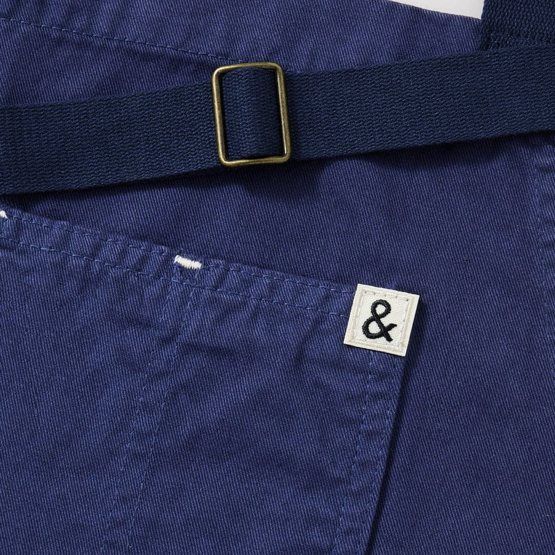 Hedley & Bennett Essential Apron, French Blue — construction detail