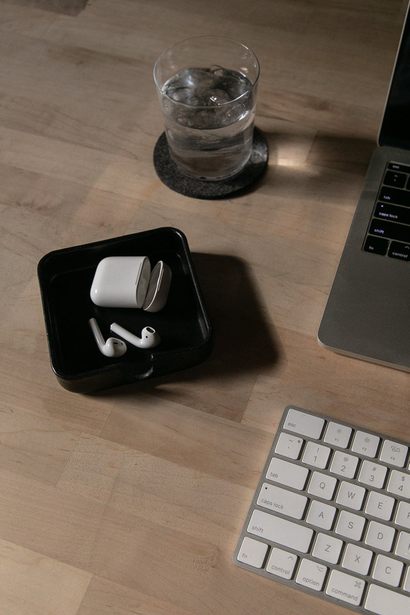 Graf Lantz | Kobon Leather Square Black Tray