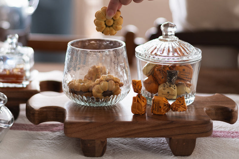 Etú HOME | Bistro Biscuit Jar on a table, filled with cookies and candy, showcasing its vintage-inspired design and modern functionality for stylish kitchen storage.