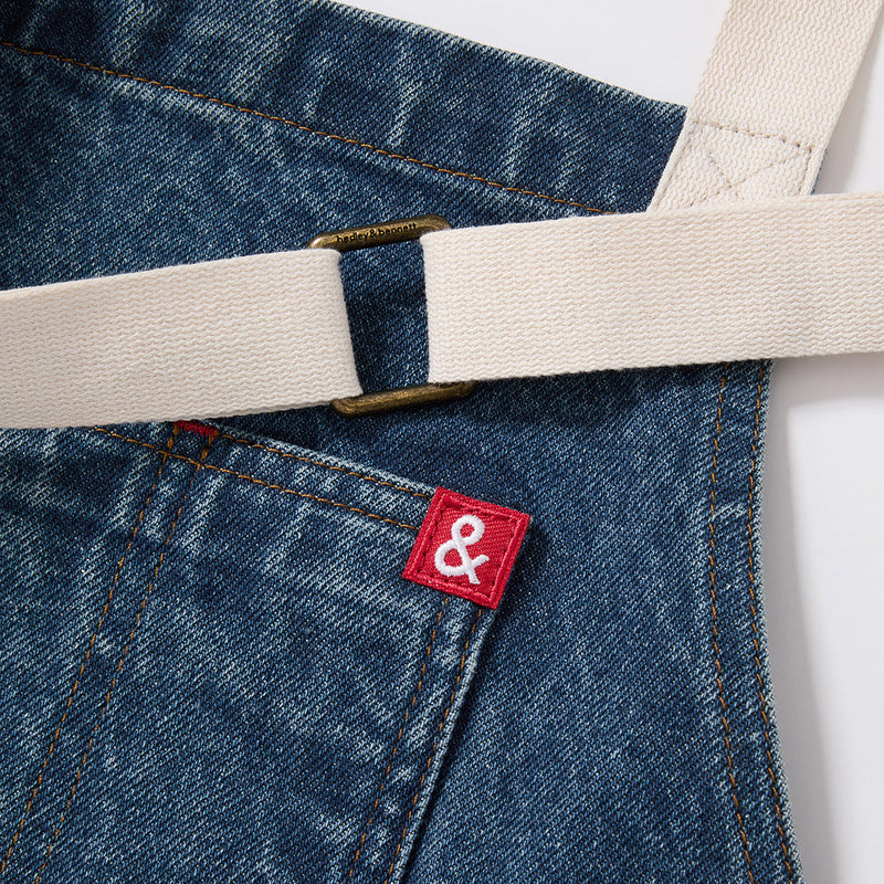 Hedley & Bennett Essential Apron, Georgia Blue Denim — construction detail
