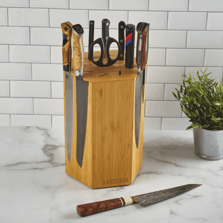 Design Trifecta | 360KnifeBlock MAX, Walnut