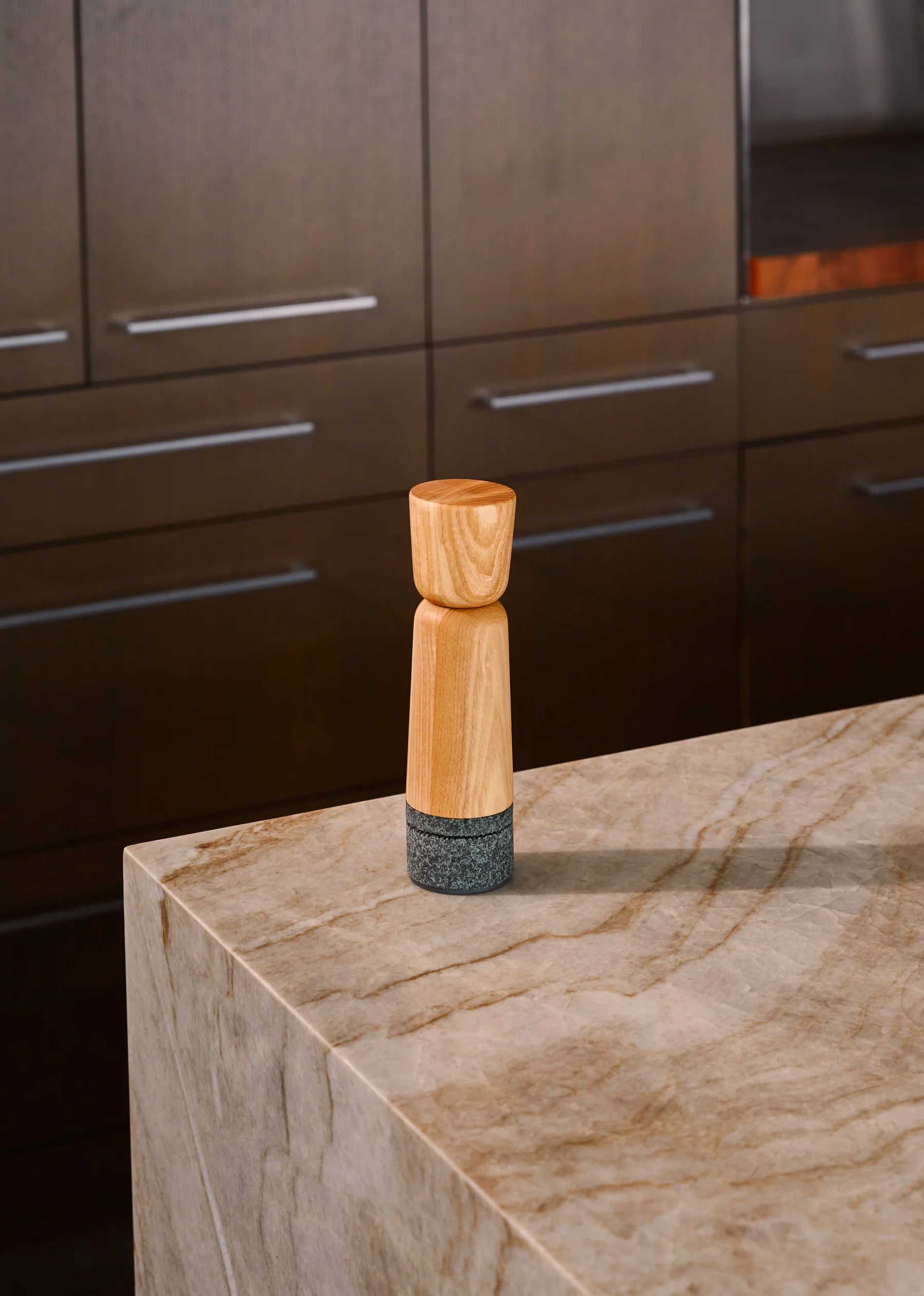 Holcomb Stone Pepper Mill - Thumbnail 2