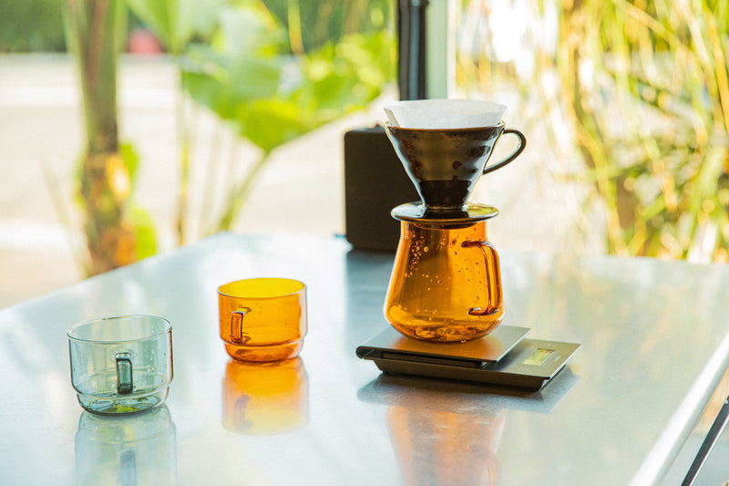 Hario | Glass Coffee and Tea Server 600ml Amber