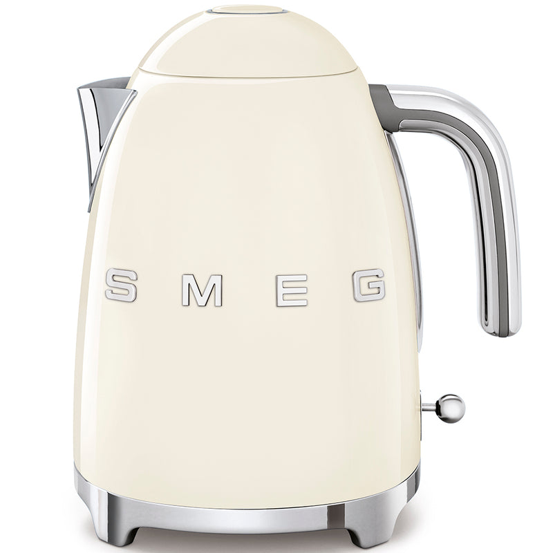 Smeg | Kettle - Cream: A retro-styled electric kettle with chrome accents, featuring a 1.7L capacity, soft-opening lid, and 360° swivel base.